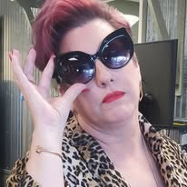 Eye Paparazzi Oversized Vintage Black Sunglasses – Luxury 5-Piece Set for Women