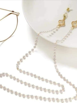 Elegant Pearl Eyeglass Chain